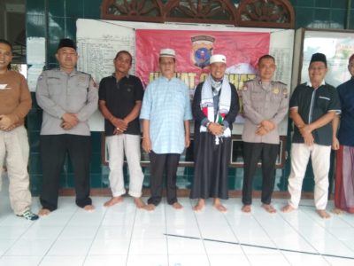 Wakil Sekretaris FKUB Langkat Sosialisasikan P4GN Pada Kegiatan Jum’at Curhat Polsek Salapian